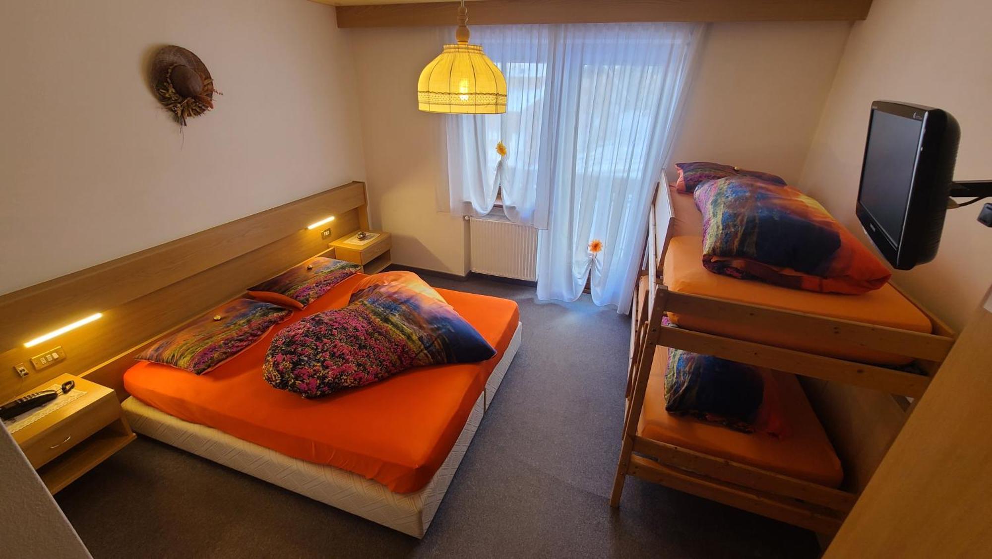 Hotel Garni Ongaro Selva di Cadore Exterior foto