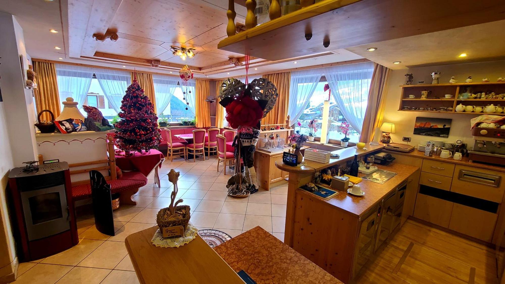 Hotel Garni Ongaro Selva di Cadore Exterior foto