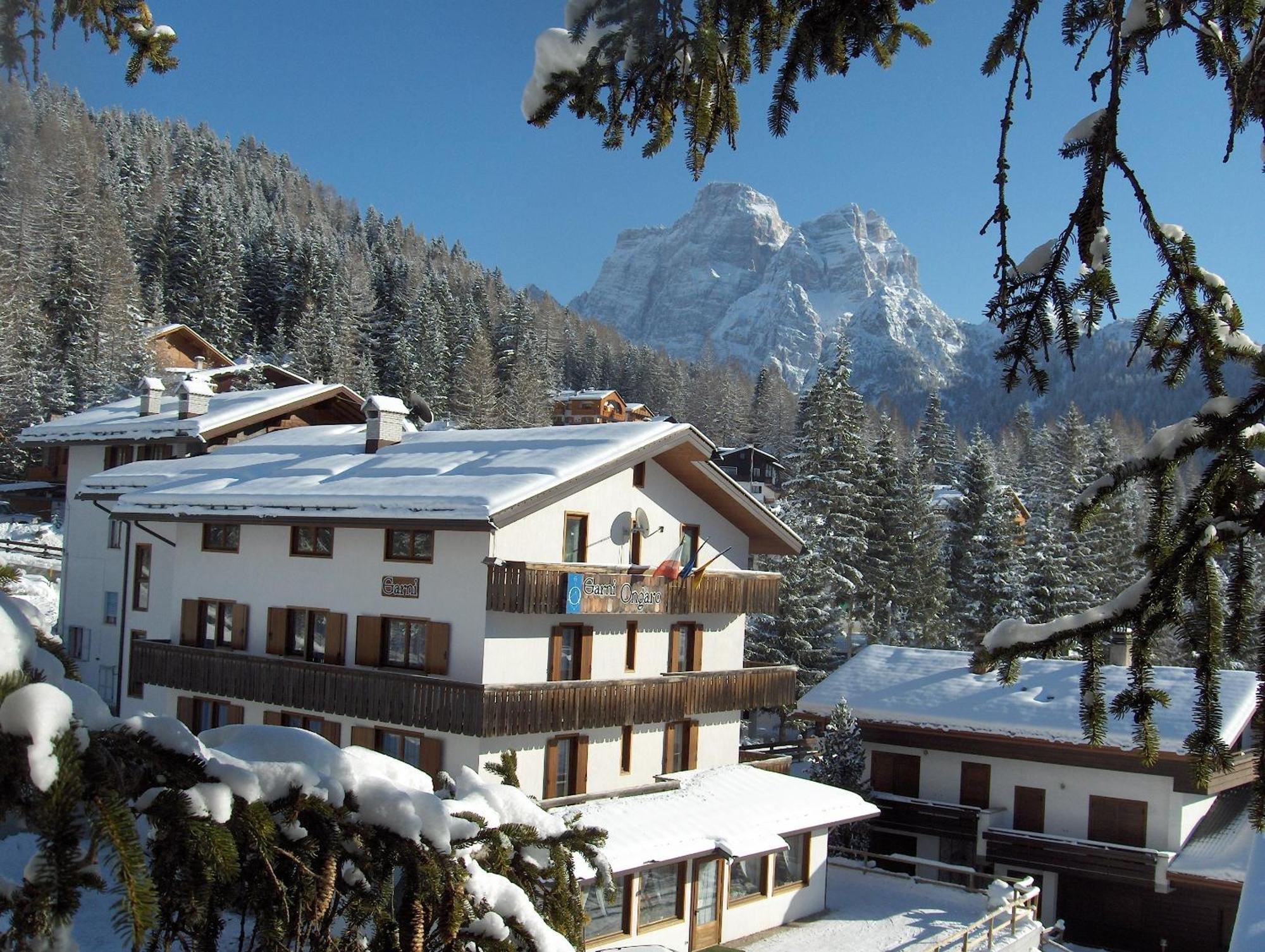 Hotel Garni Ongaro Selva di Cadore Exterior foto