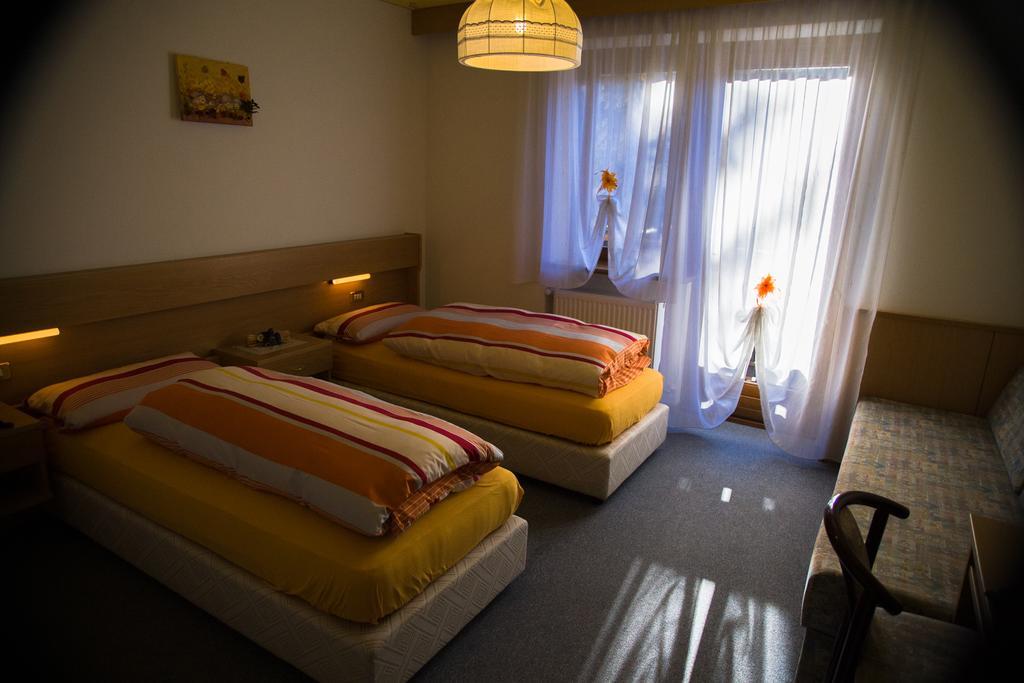 Hotel Garni Ongaro Selva di Cadore Exterior foto